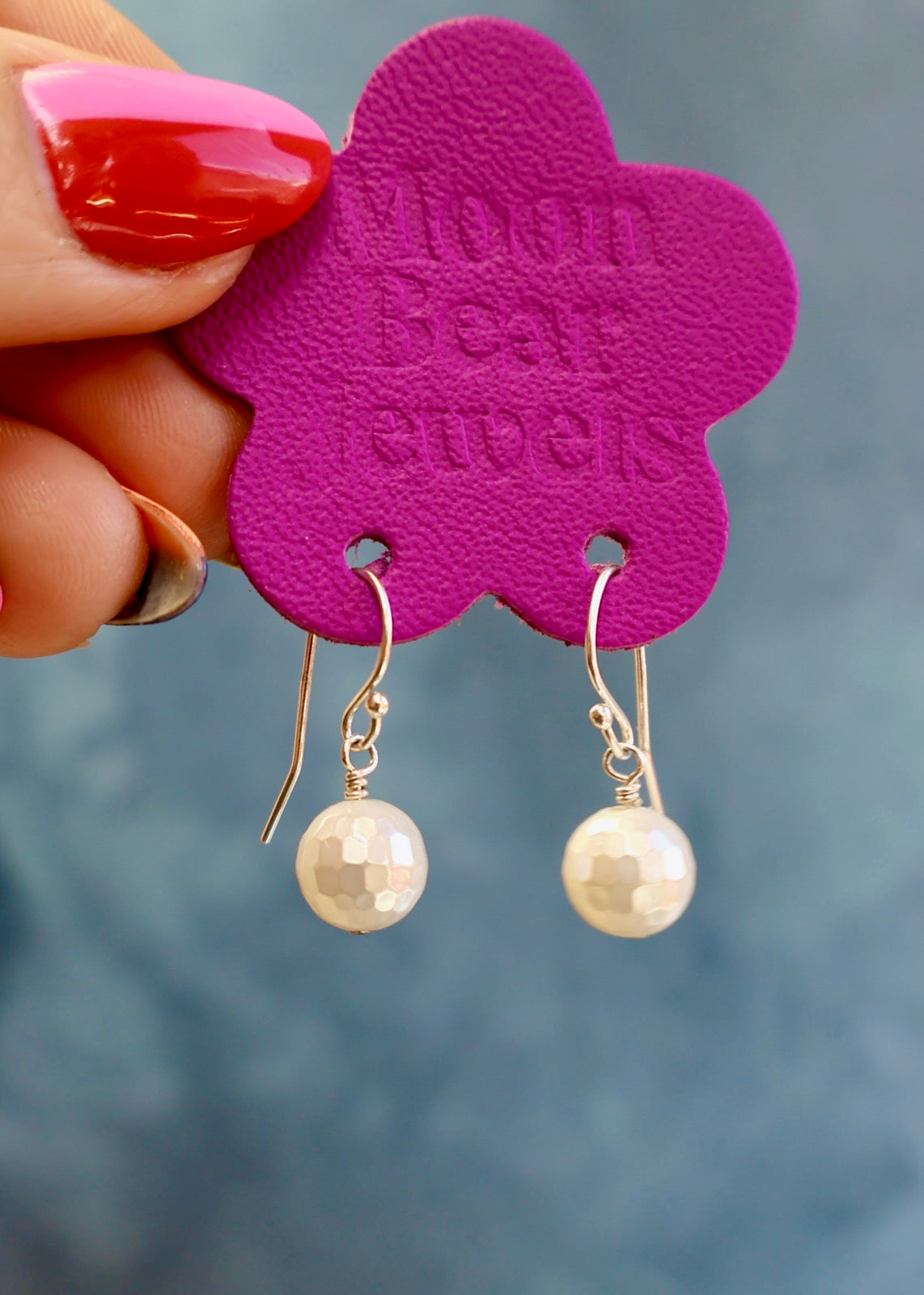 Disco-Pearl Earring HE37