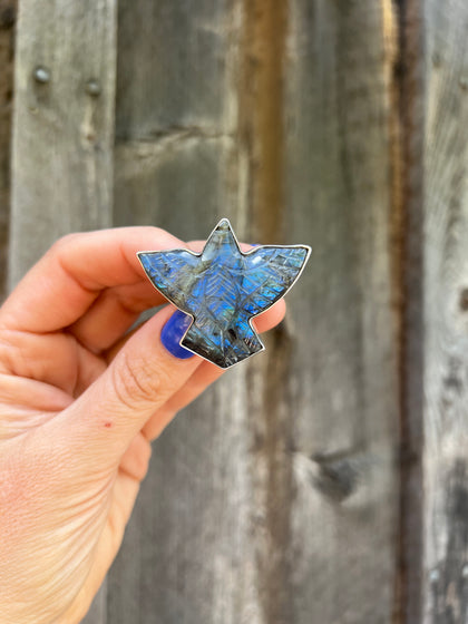 Stunning Labradorite Bird ring in Sterling Silver
