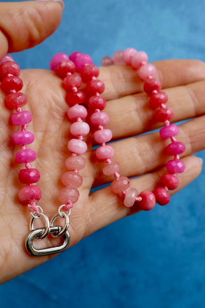 Charm Clasp Pink Knotted Necklace