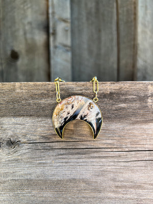 Petrified Palm Wood Crescent Necklace in Gold Alchemia #170