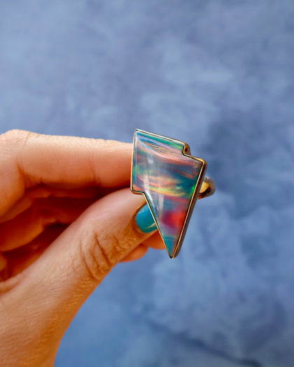 Opal Bolt Ring in Gold Alchemia