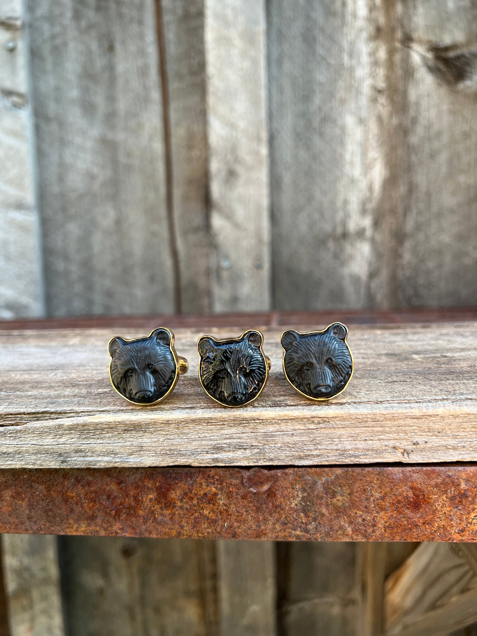 Black Onyx Bear Ring in Gold Alchemia