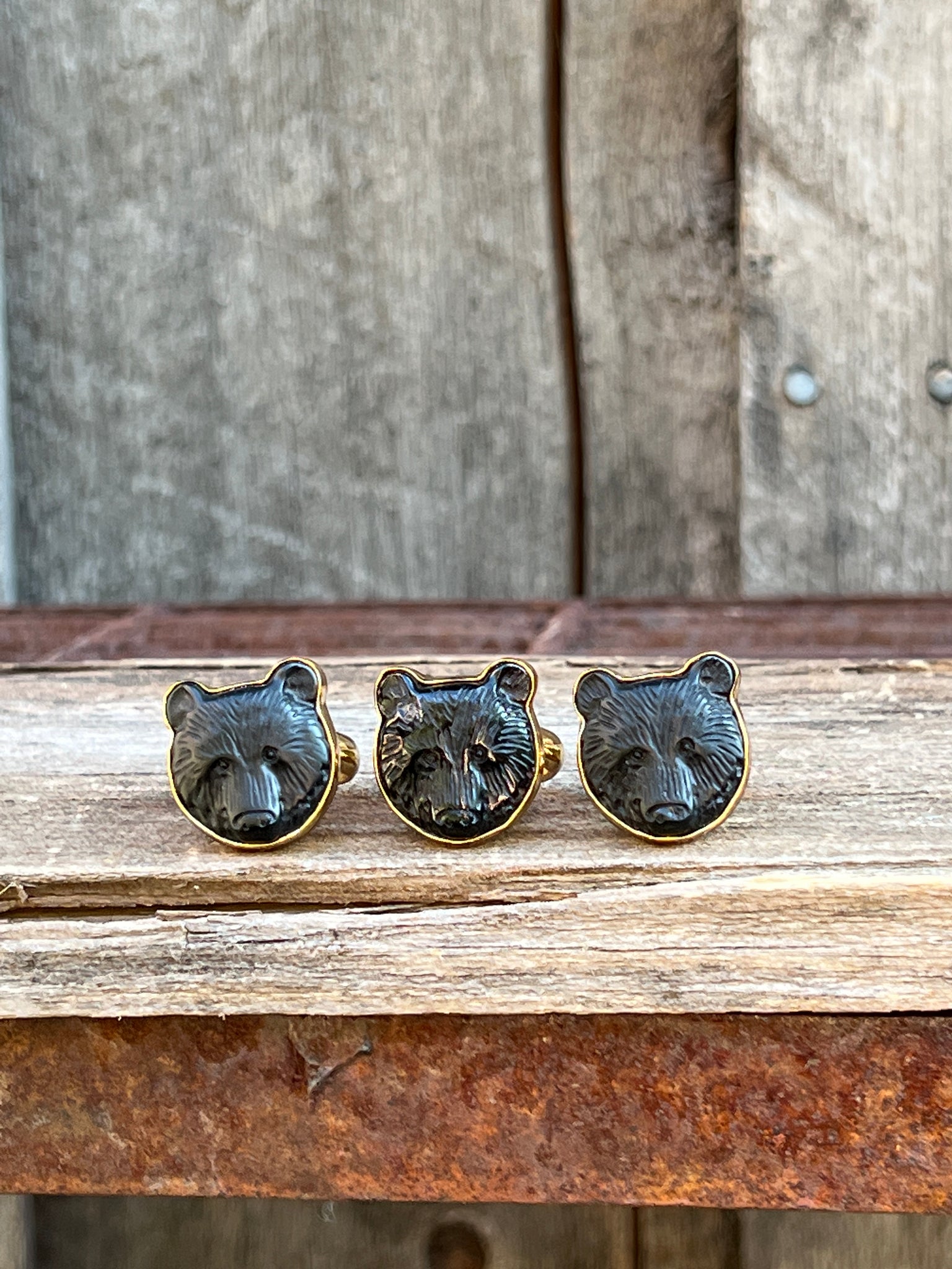 Black Onyx Bear Ring in Gold Alchemia