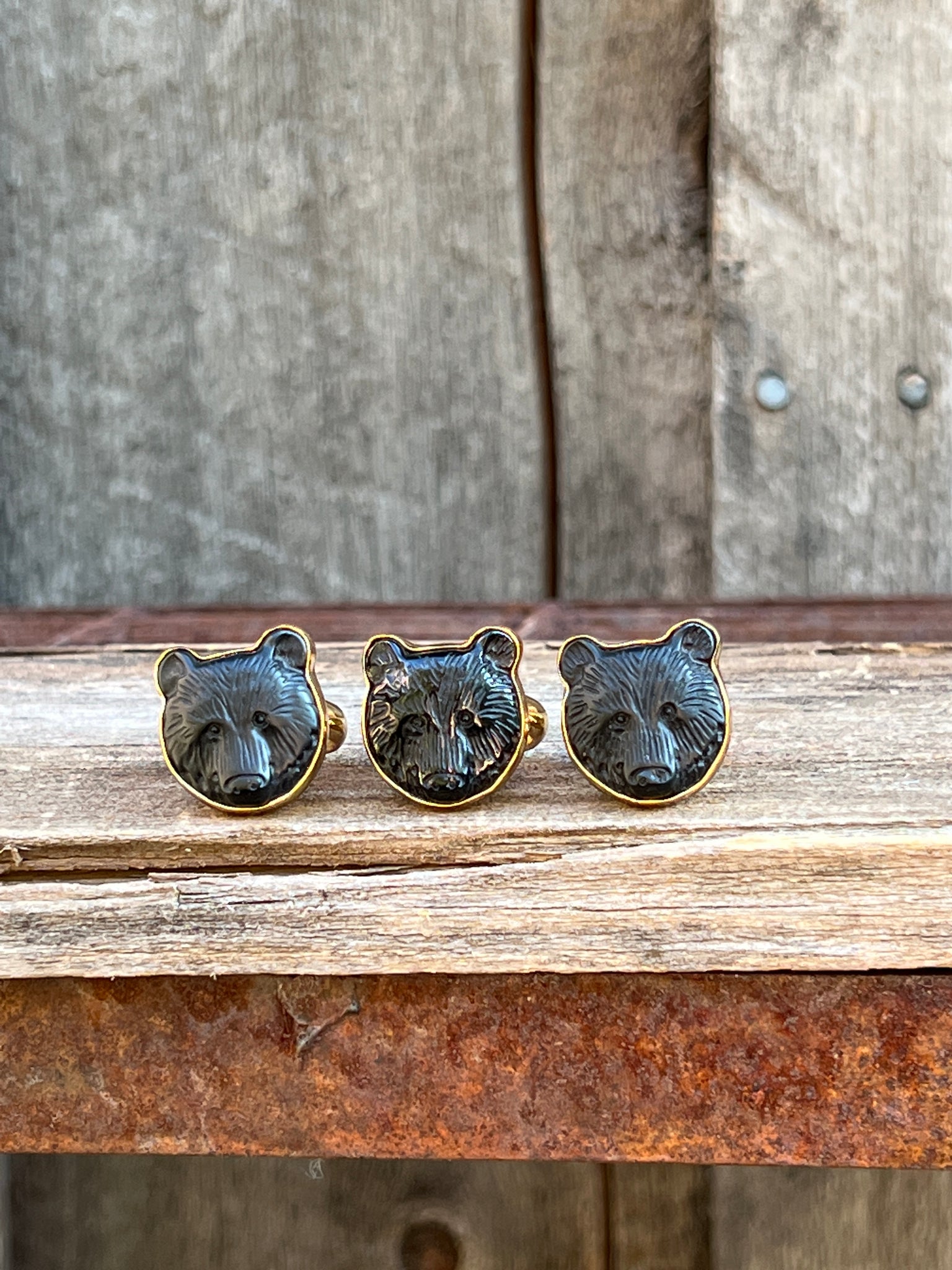 Black Onyx Bear Ring in Gold Alchemia