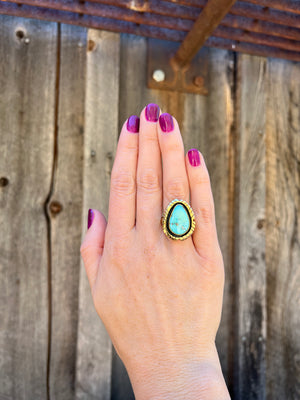 White Water Turquoise & Gold Alchemia Adjustable Ring with detailed band D2