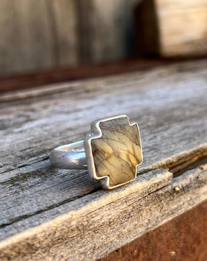 Red Creek Jasper ring in Sterling Silver D10