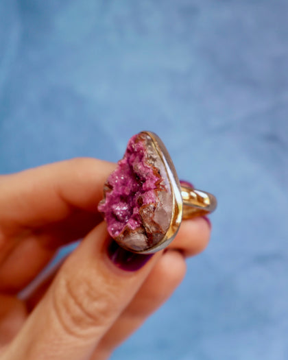 Wild Thistle Cobalto Calcite Ring