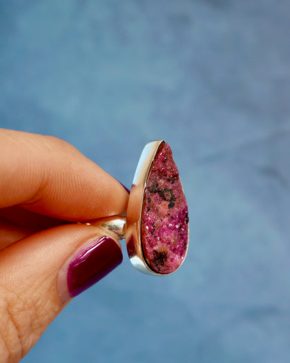 Wild Thistle Cobalto Calcite Ring in Sterling Silver