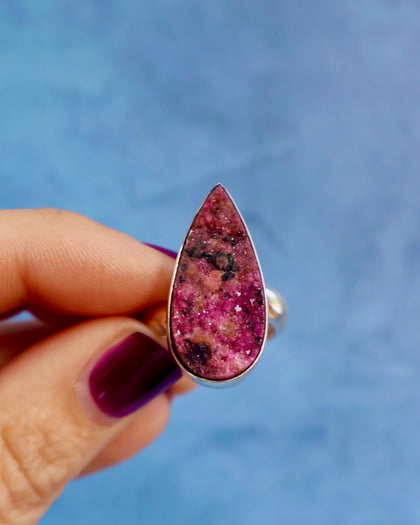 Wild Thistle Cobalto Calcite Ring in Sterling Silver