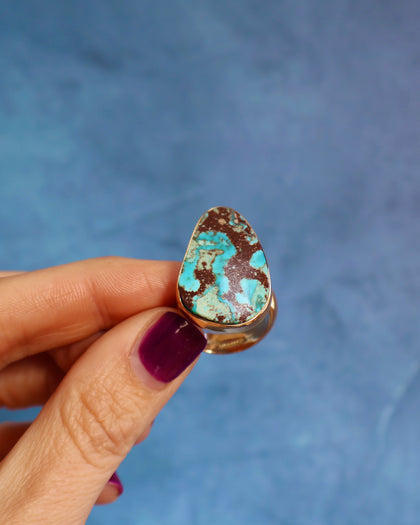 Turquoise Ring in Gold Alchemia