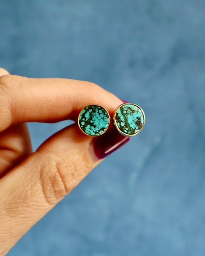 Hubei Turquoise Stud Earrings in Gold Alchemia