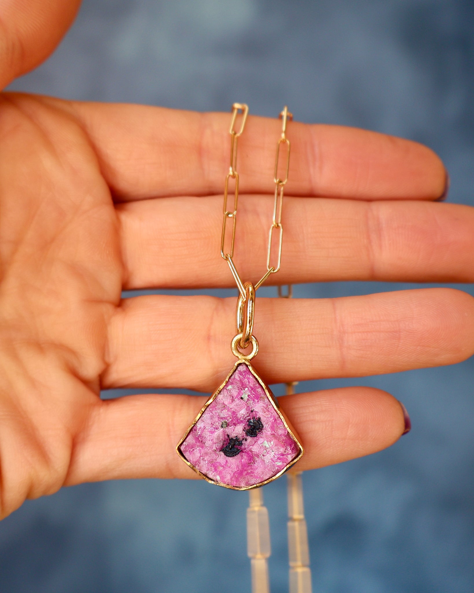 Cobalto Calcite & Gold Alchemia Pendant on Gold Fill Paperclip Chain WT156