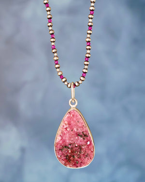 Cobalto Calcite & Sterling Silver Pendant on Navajo Pearls WT154