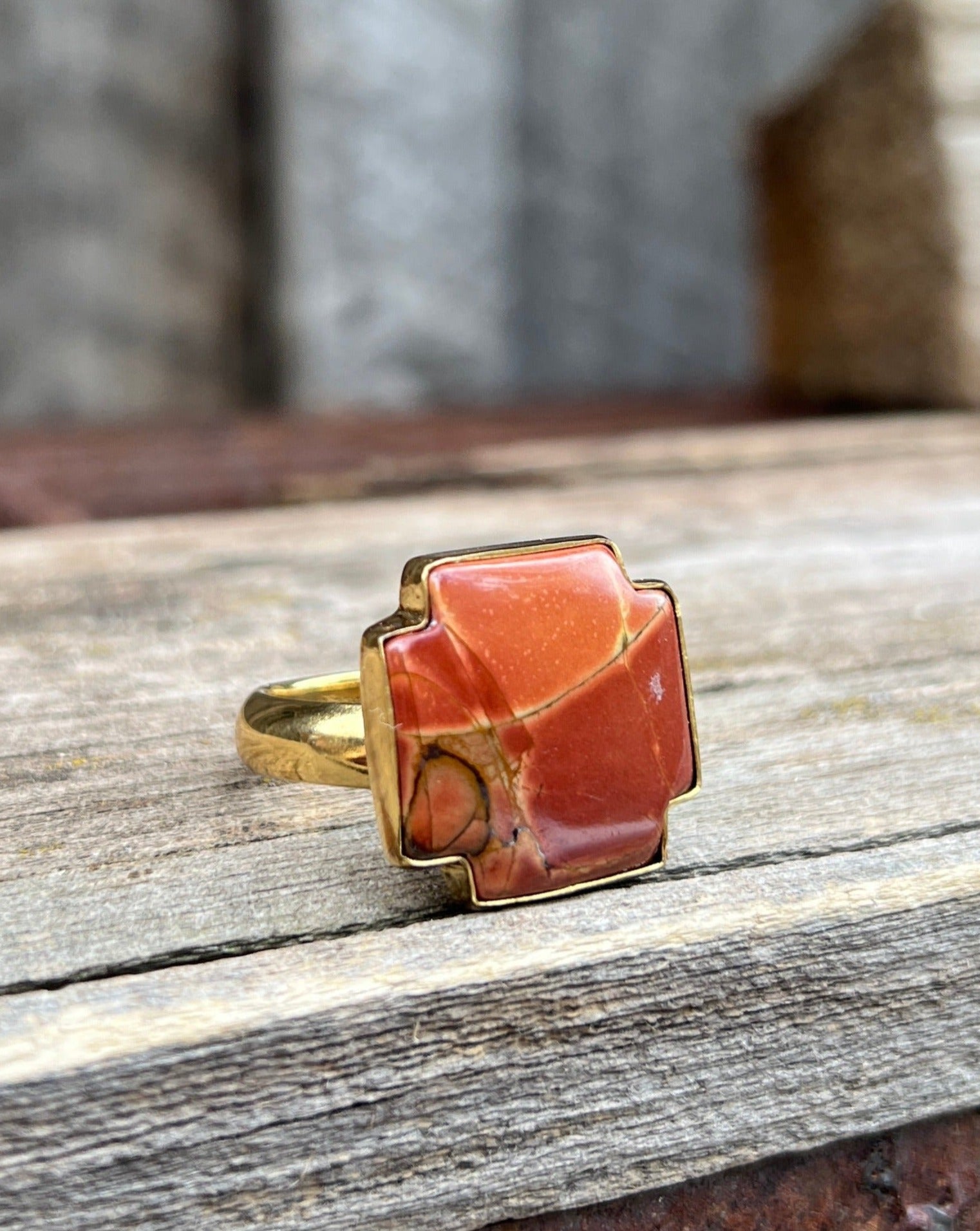 Red Creek Jasper ring in Gold Alchemia D87