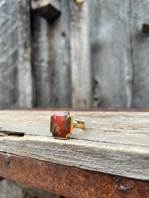 Red Creek Jasper ring in Gold Alchemia D90