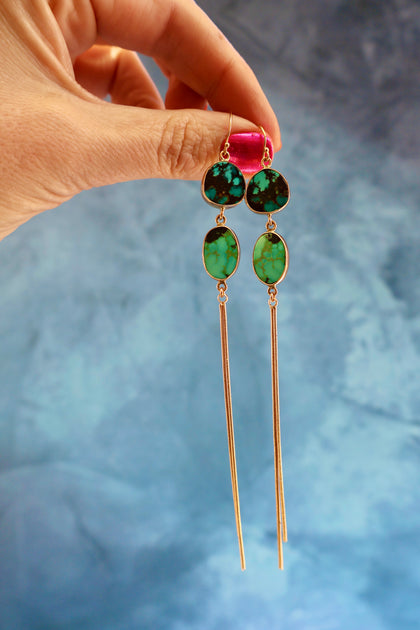 Hubei Turquoise & Sparkling Snake Chain Earrings in Gold Alchemia