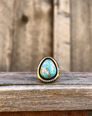 White Water Turquoise with Detail Band Ring in Gold Alchemia Adjustable T12