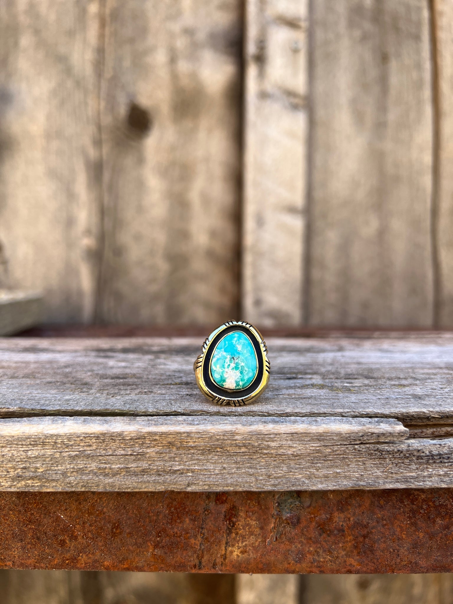 White Water Turquoise with Detail Band Ring in Gold Alchemia Adjustable T8
