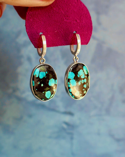 Hubie Turquoise Ear Huggie