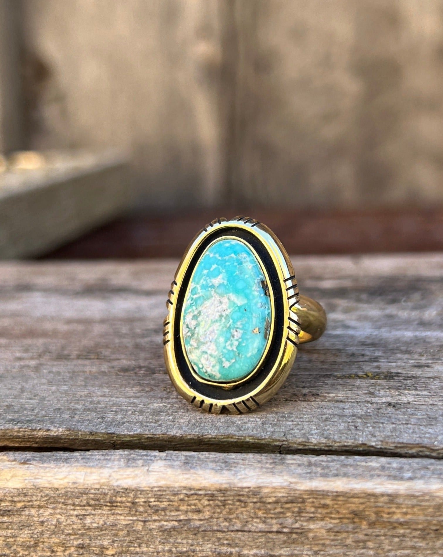 White Water Turquoise with Detail Band Ring in Gold Alchemia Adjustable T11