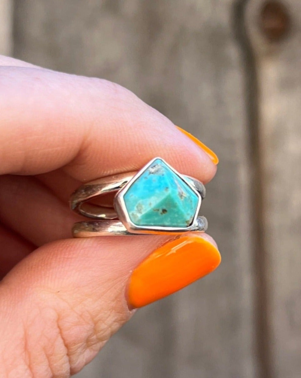 Gemstone- Cut Arizona Turquoise & Sterling Silver Adjustable Double Band Ring T16