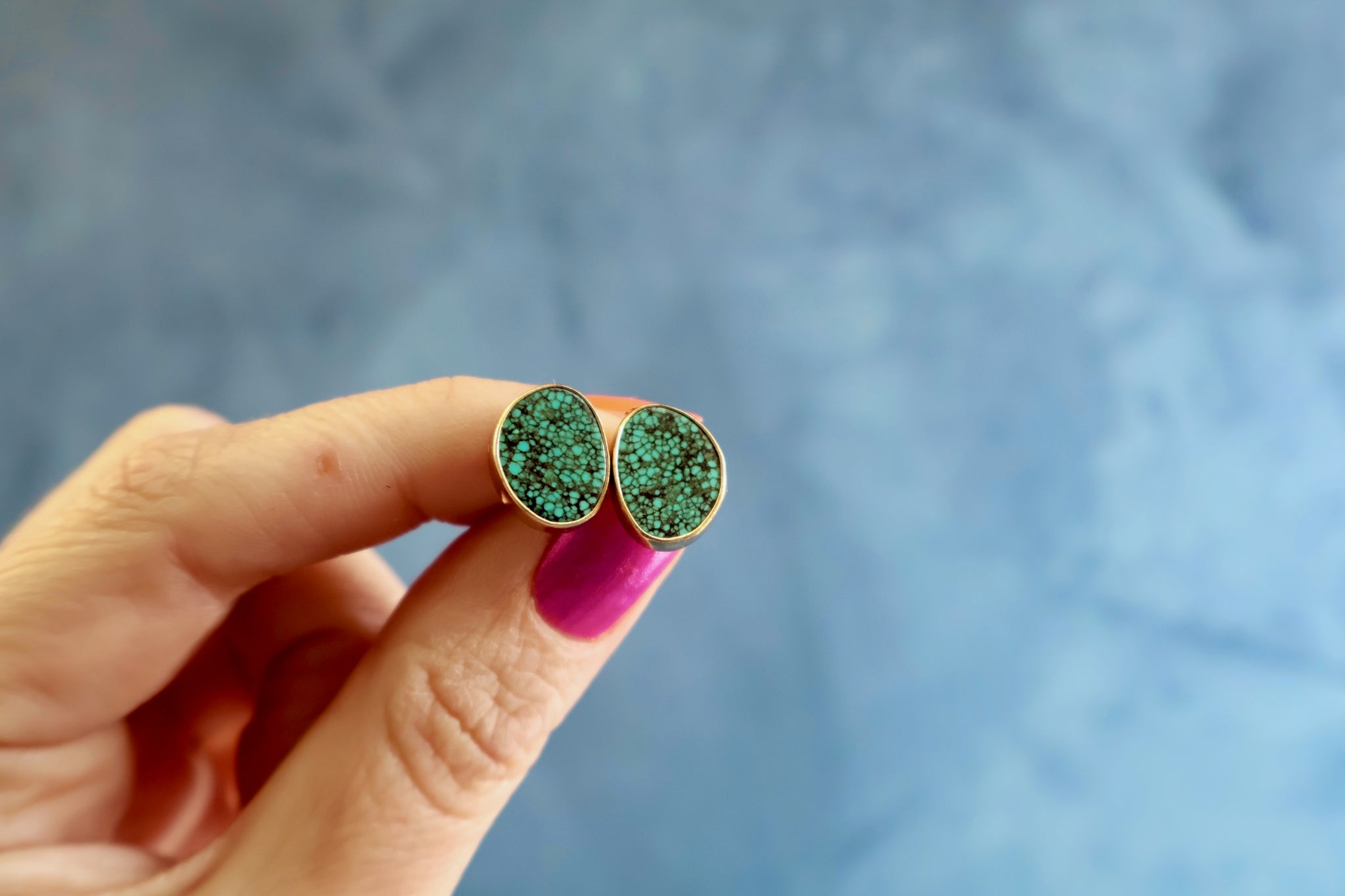 Hubei Turquoise Gold Alchemia Studs