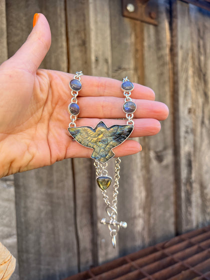 Stunning Labradorite bird necklace set in Sterling Silver with thick chain & toggle clasp