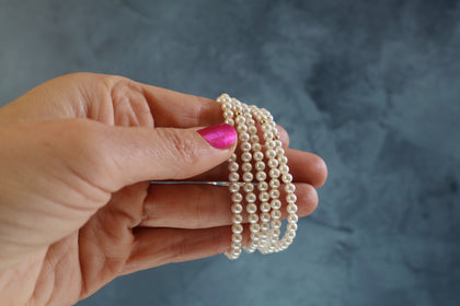 Mother of Pearl Stretch Bracelet