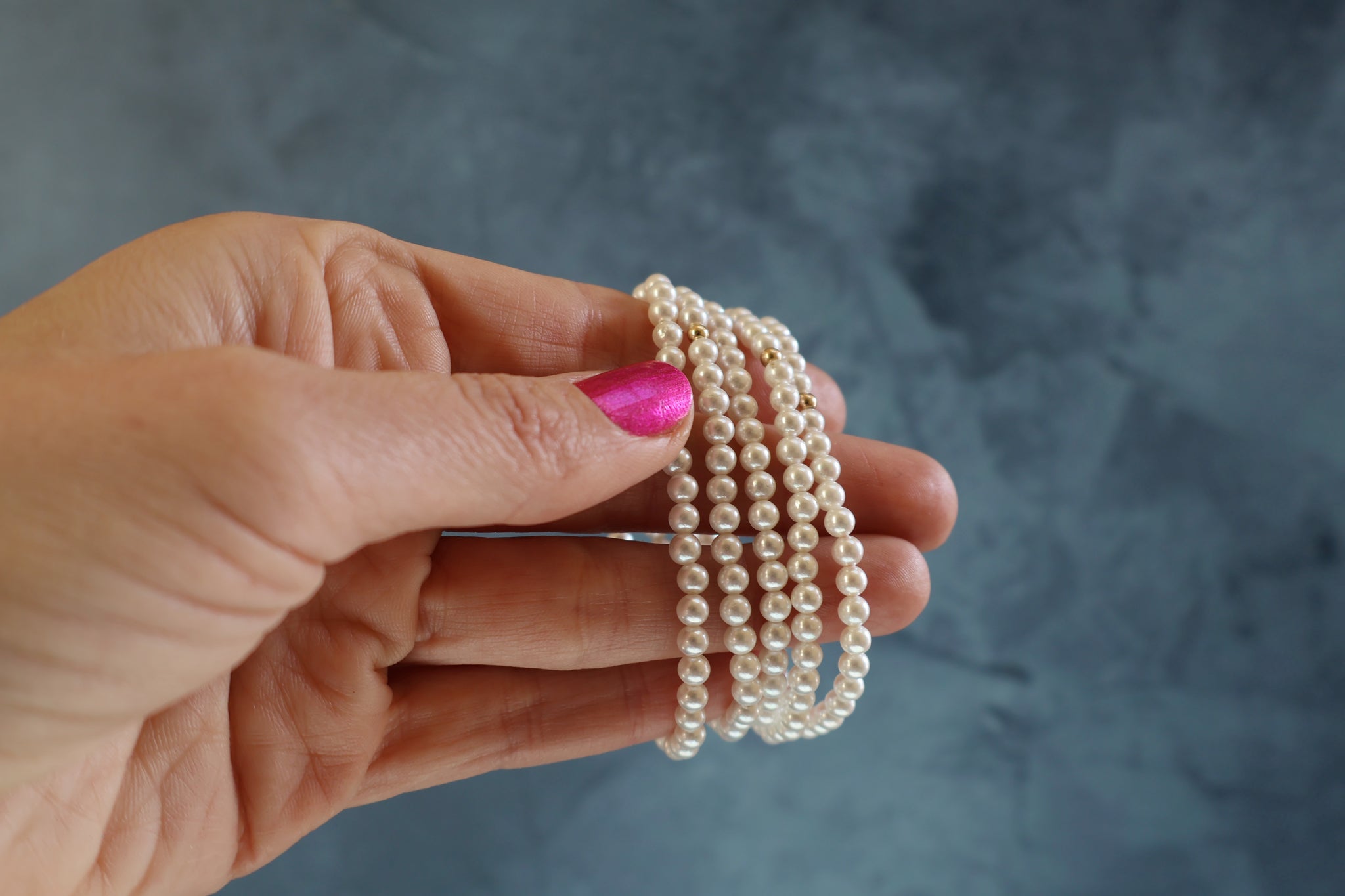 Mother of Pearl Stretch Bracelet H64