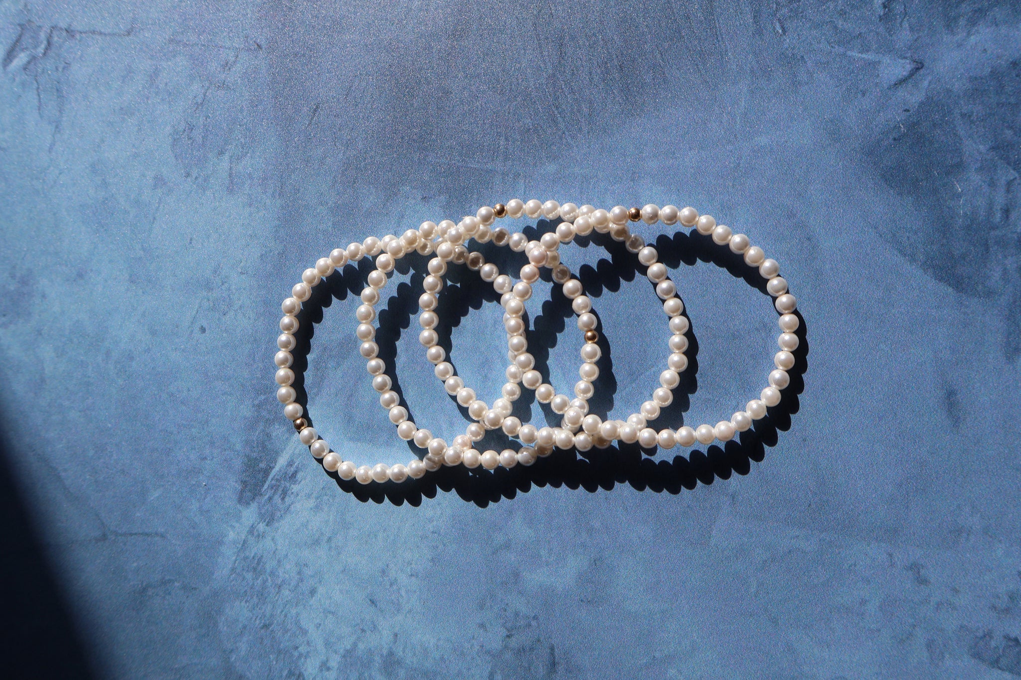 Mother of Pearl Stretch Bracelet H64