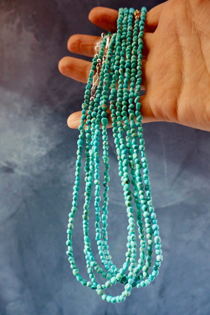 Campitos Turquoise Beaded Layering Necklace