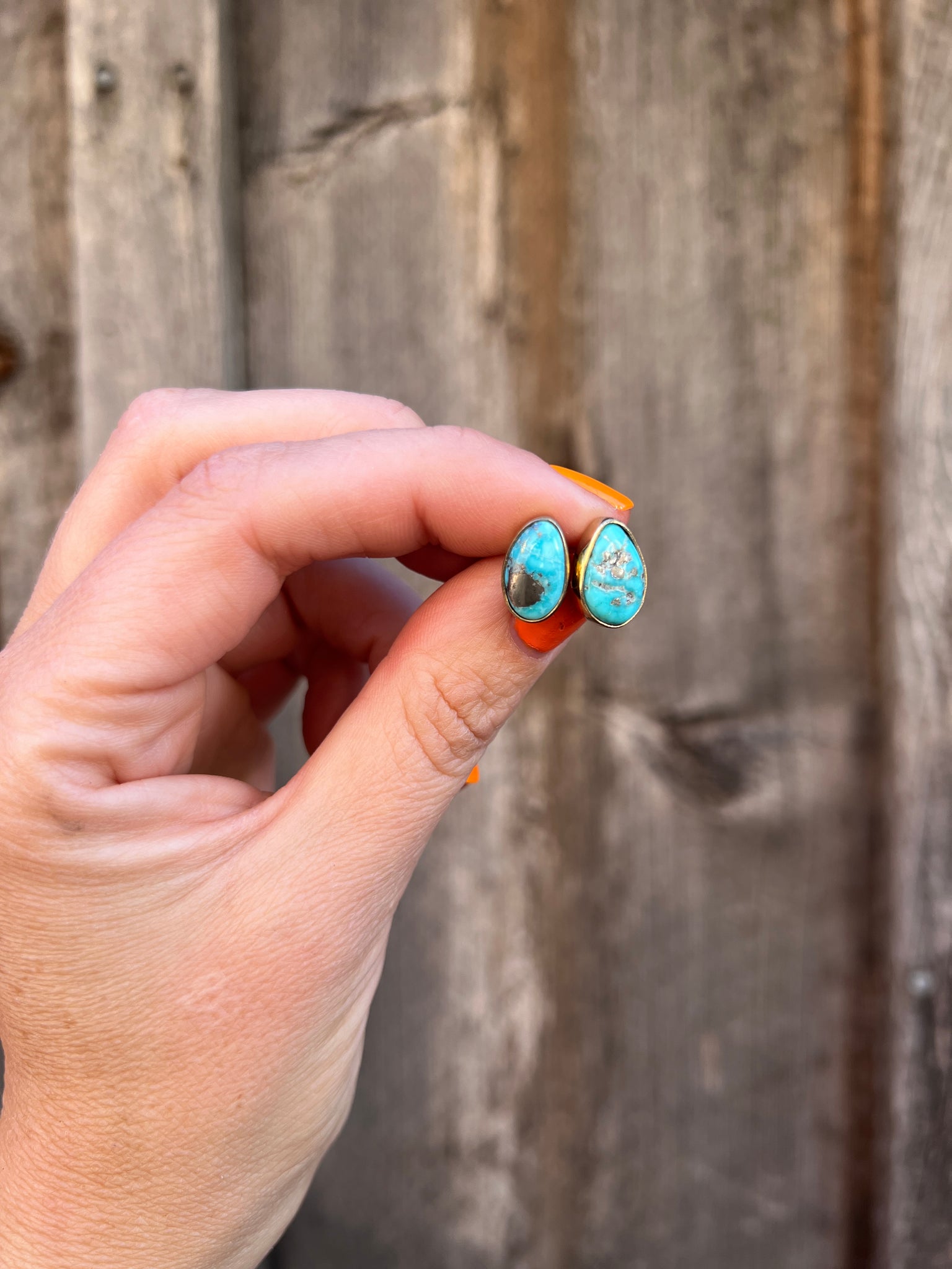 White Water Turquoise Post Stud Earring in Gold Alchemia T36