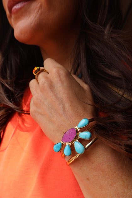 Cobalto Calcite &  Turquoise Triple Cuff Bracelet in Gold Alchemia