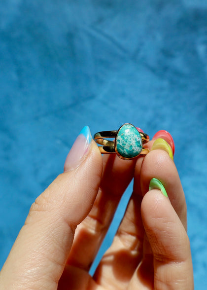White Water Turquoise Adjustable Ring in Gold Alchemia