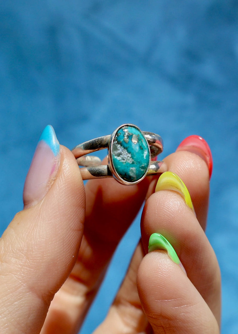 White Water Turquoise Adjustable Ring in Sterling Silver E65
