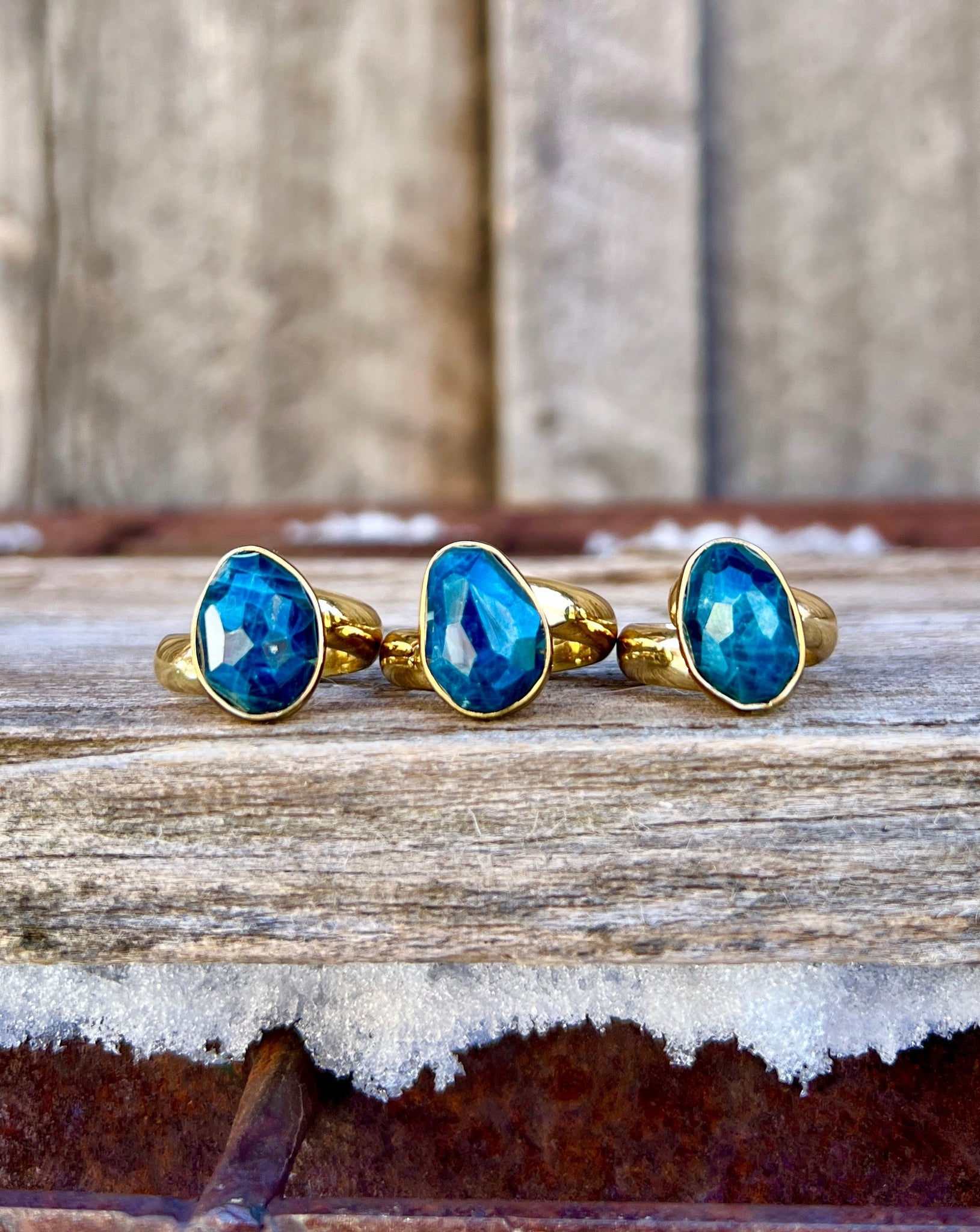 Kyanite & Gold Alchemia Adjustable Ring W15