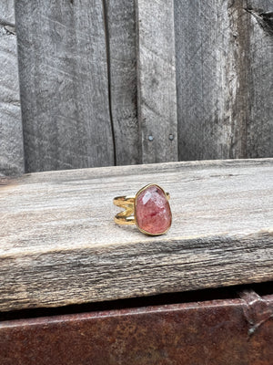 Strawberry Quartz Double Band Adjustable Ring- Gold Alchemia #104