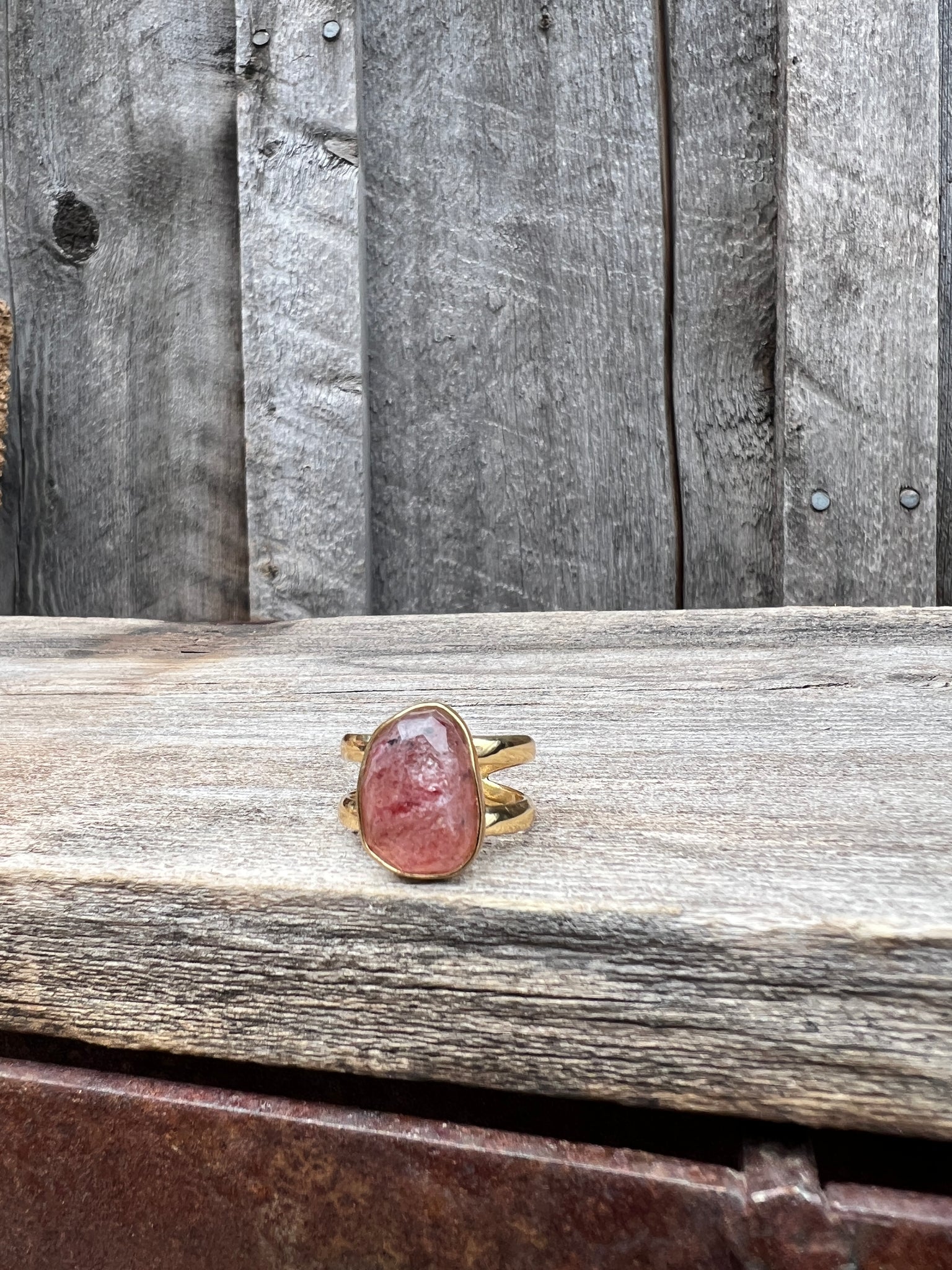Strawberry Quartz Double Band Adjustable Ring- Gold Alchemia #104