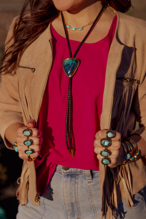 White Water Turquoise with Detail Band Ring in Gold Alchemia Adjustable T8